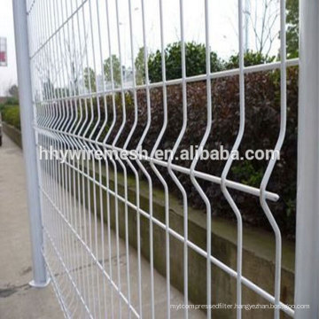 export to Japan wire mesh fence Low price curvy welded wire fence